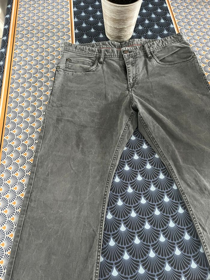 Jean homme gris marque célio taille 44 - photo numéro 2