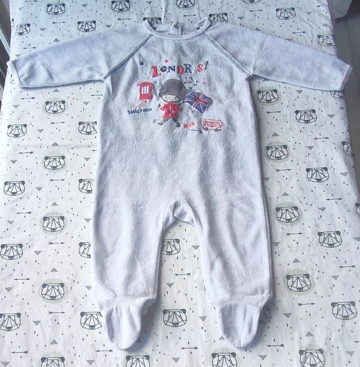 Lot de pyjamas velours taille 6 mois - photo numéro 4