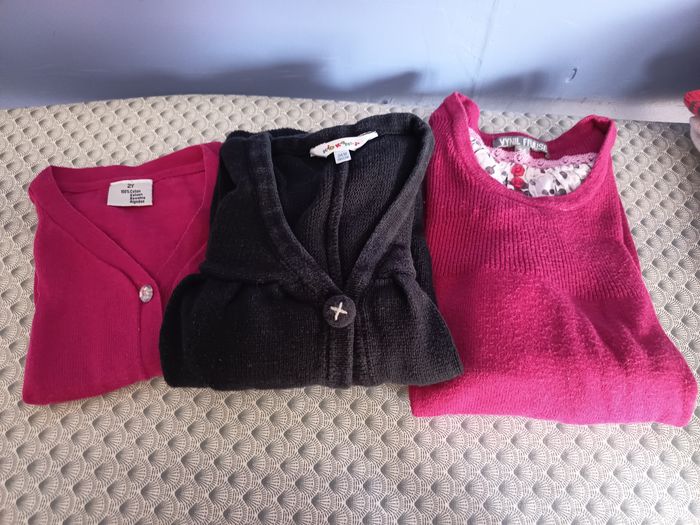 Lot de vêtements 24 mois