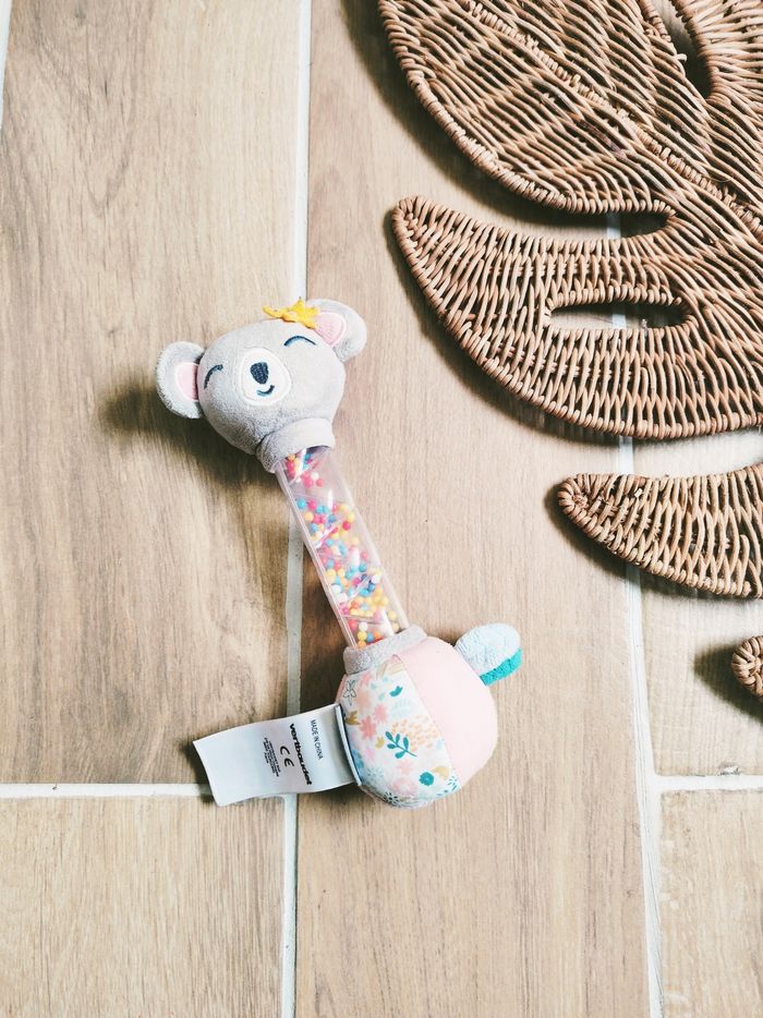 🐨Bâton de pluie /hochet sensoriel Koala tissu-peluche et plastique marque Vertbaudet