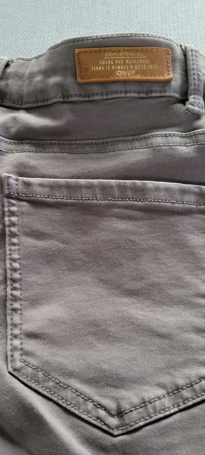 Pantalon - photo numéro 3