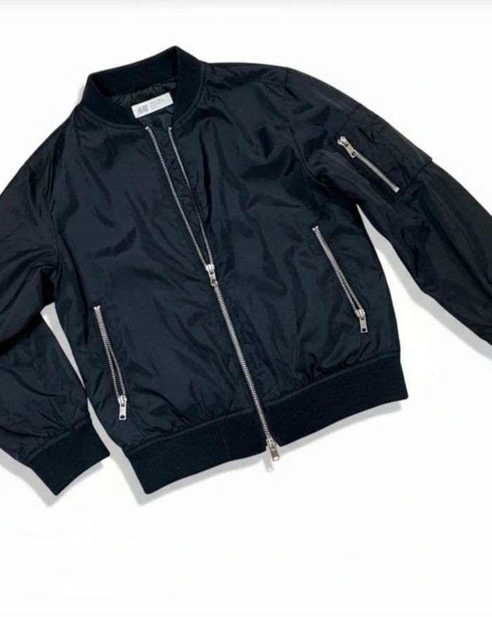 Blousons aviateur pour garcon
6 ans / 116 cm