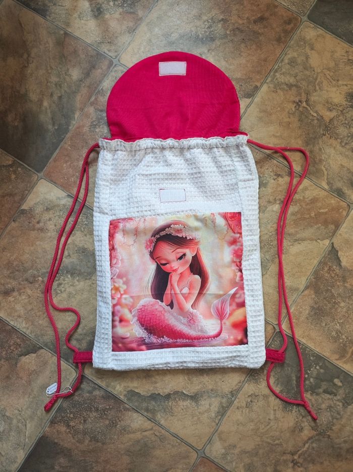 Sac à dos pochon enfant fille thème sirène neuf - photo numéro 2
