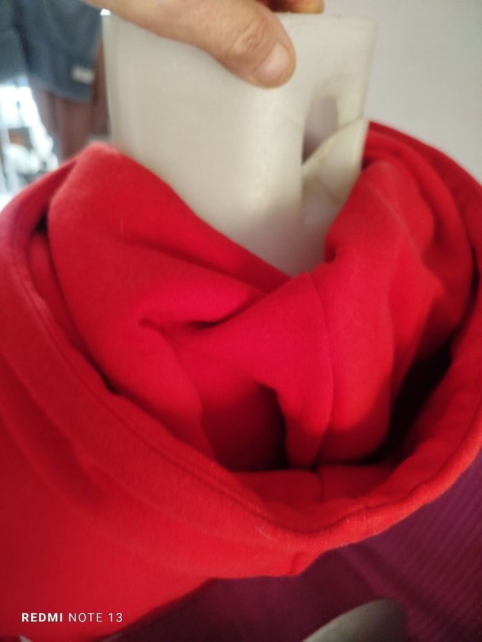 #kytieXSfemme. Sweat a capuche manches longues taille XS - photo numéro 5