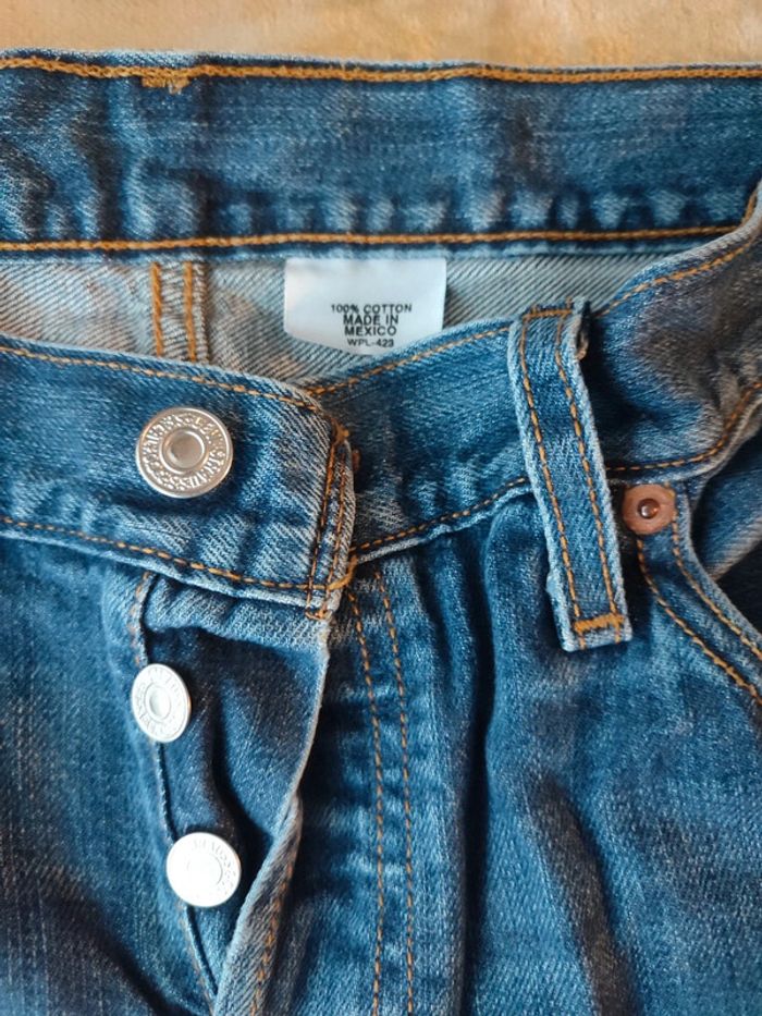 Levi's vintage 501 taille w25 - photo numéro 4