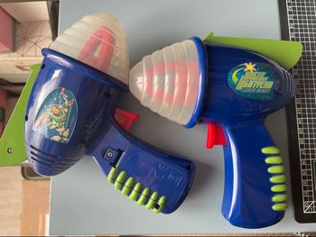 2 Pistolets Buz l’éclair Disney