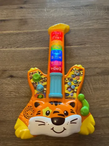 Guitare 1 er âge