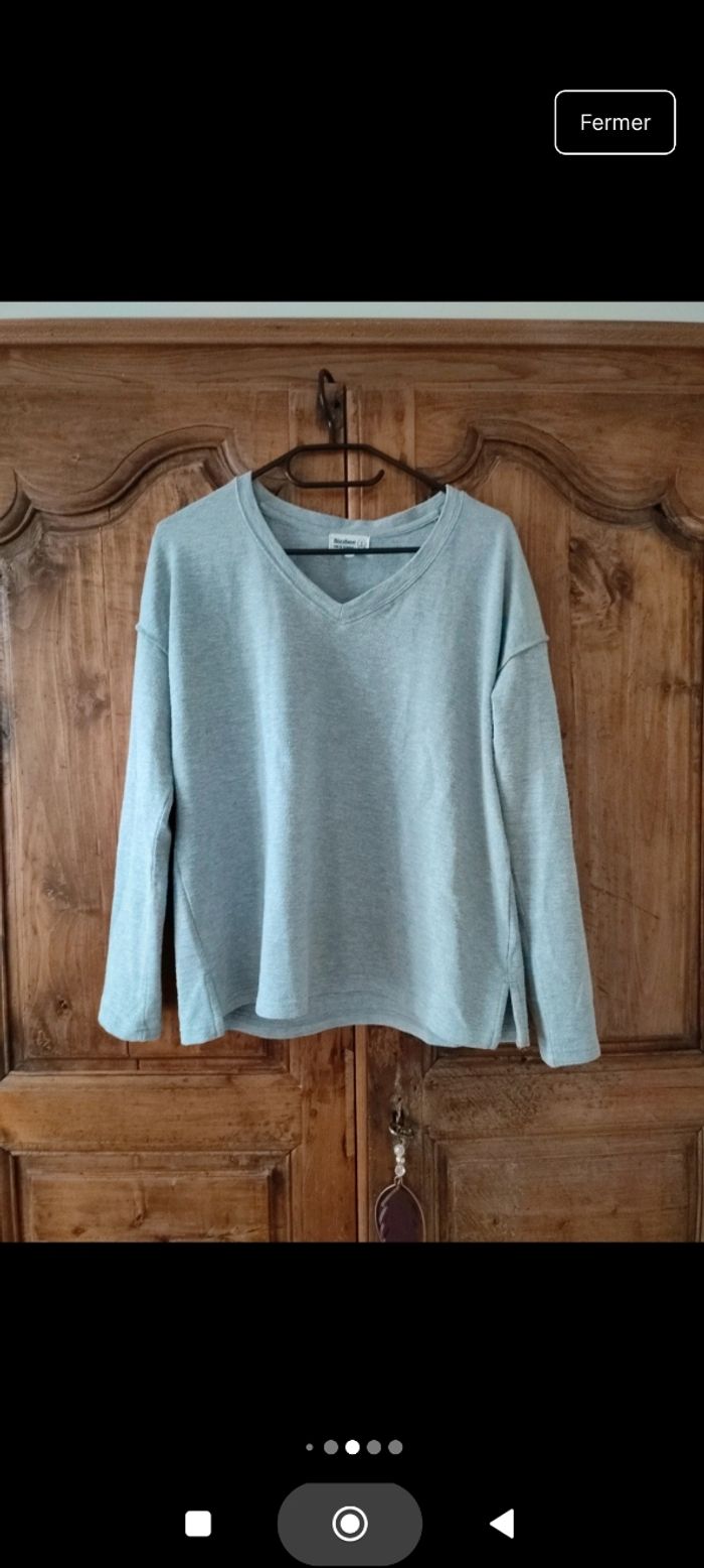 Pull gris - photo numéro 2