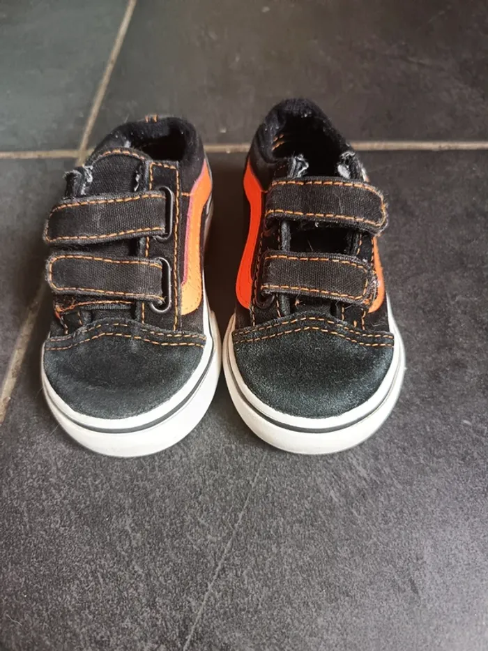 Vans Halloween 21 noir et orange toile d'araignée