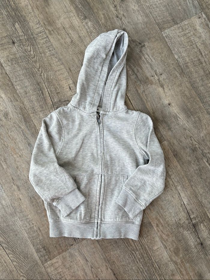 Veste gris 6 ans