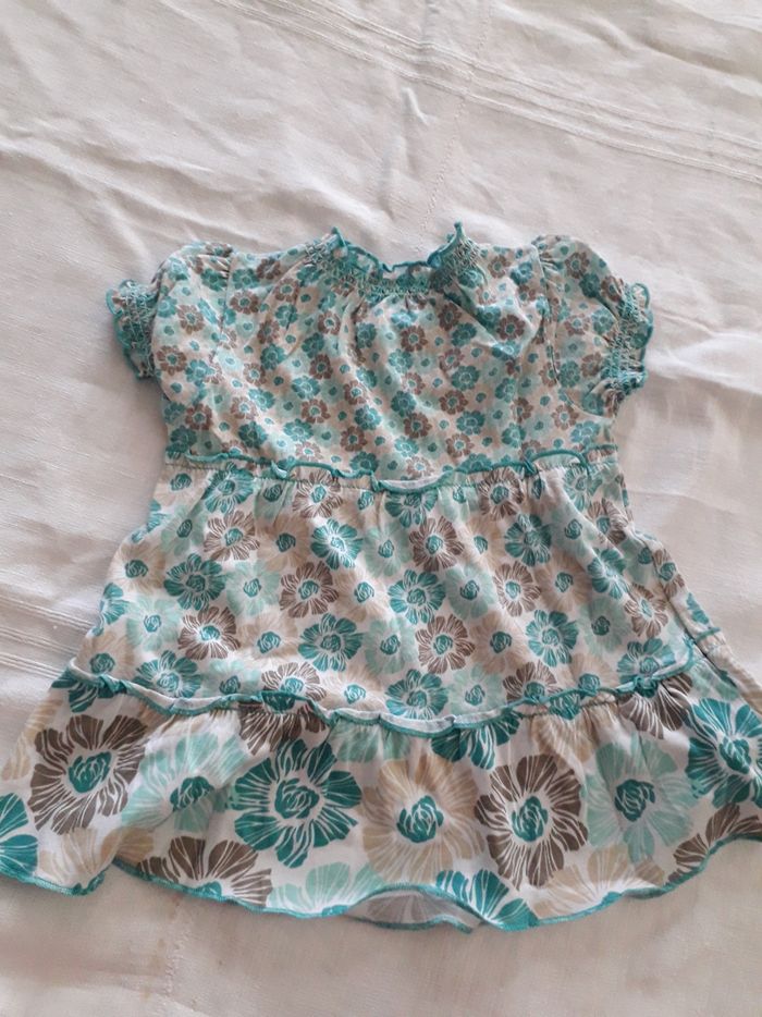 T-shirt d'été à fleurs vertes - photo numéro 2