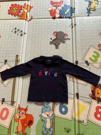 Vend t-shirt Creeks taille 24 mois