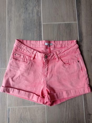Short Etam rose saumon taille 36 bon état