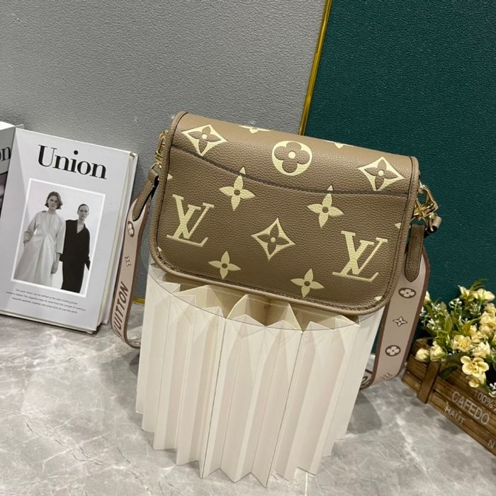 Louis Vuitton  Diane  M45985 - photo numéro 4