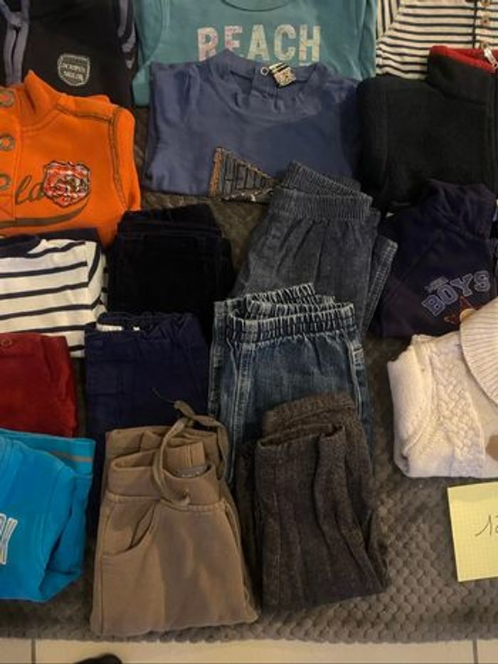 Gros lot vêtements bébé garçon 12 mois 1 an - photo numéro 6
