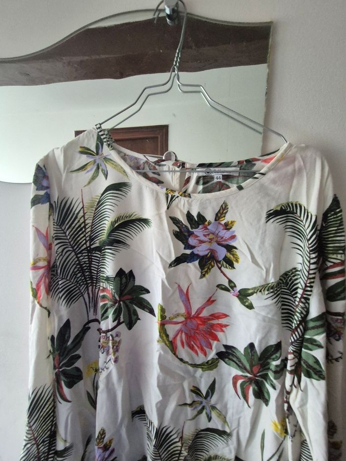 Haut femme taille 44 - photo numéro 2