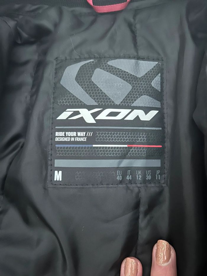 Blouson de moto ixon femme noir et rose taille M comme neuf - photo numéro 3