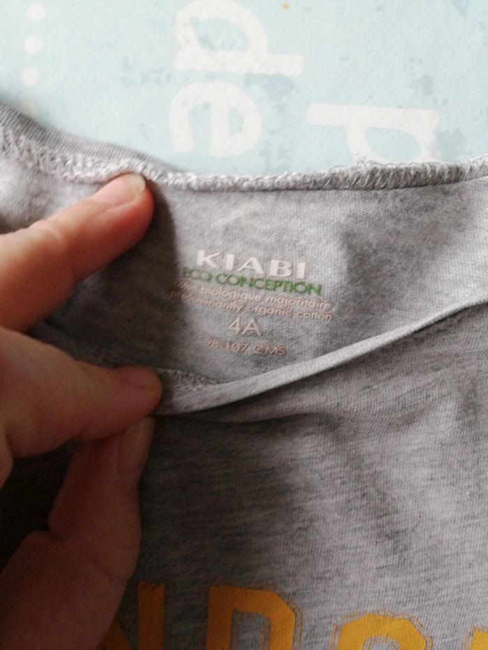 Tshirt manches longues 4 ans - photo numéro 2