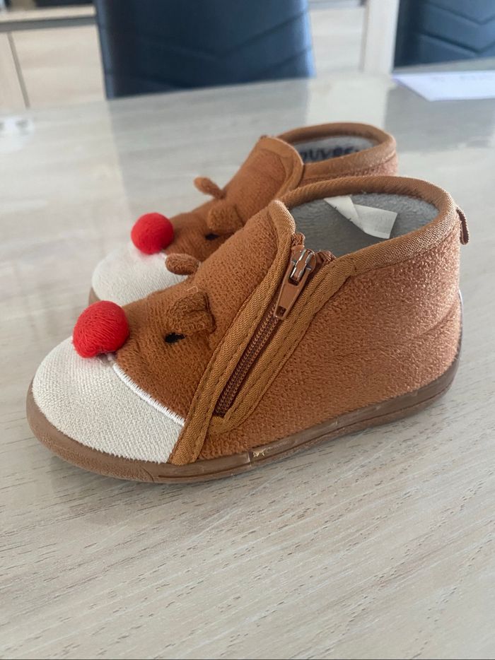 Chaussons 23 - photo numéro 4