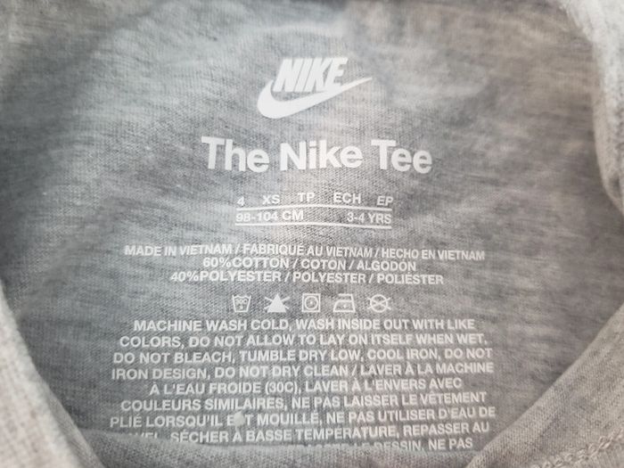 T-shirt nike fille 3-4ans - photo numéro 3