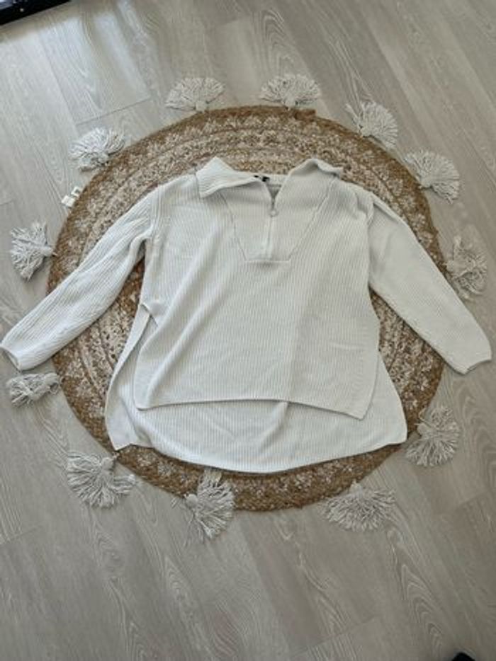 Pull blanc avec zip grossesse - photo numéro 2