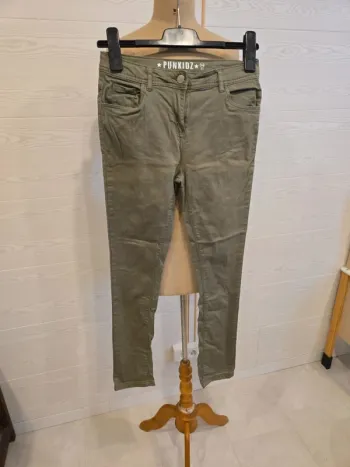 Jean skinny kaki 14 ans neuf