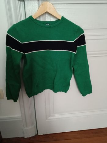 Pull Kiabi vert foncé et multicolore
