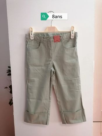 Pantacourt kaki grand revers 8ans Neuf Étiqueté