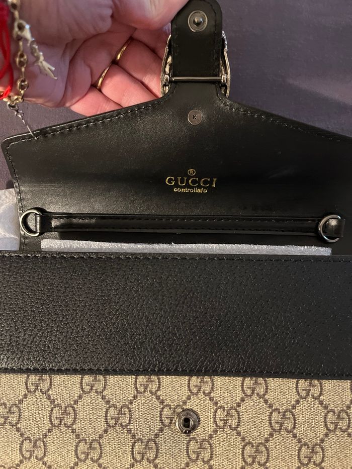 Tres belle pochette tendance - photo numéro 2