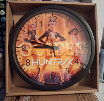 Horloge kpop untruc