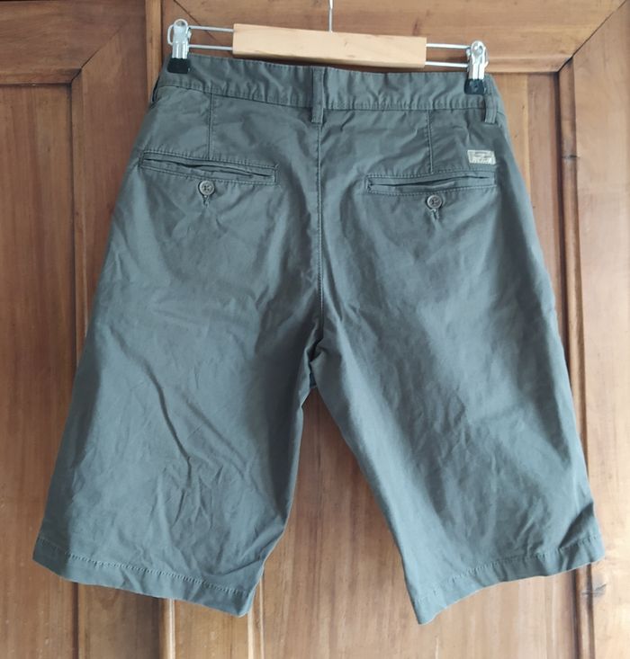 Short Teddy Smith taille 40. - photo numéro 2