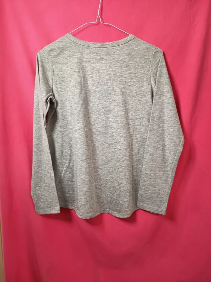 Lot de 2 tee-shirts manches longues. Marque Odin& Ivy (A305) - photo numéro 3
