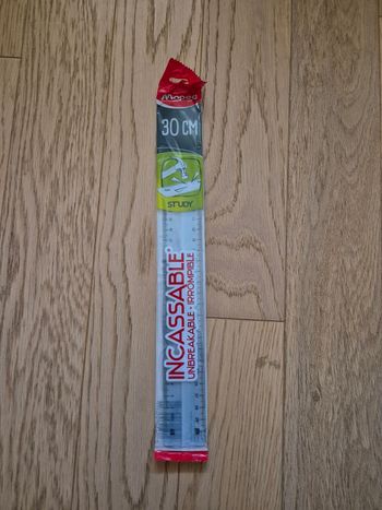 Règle graduée 30 cm Maped, neuve 💼