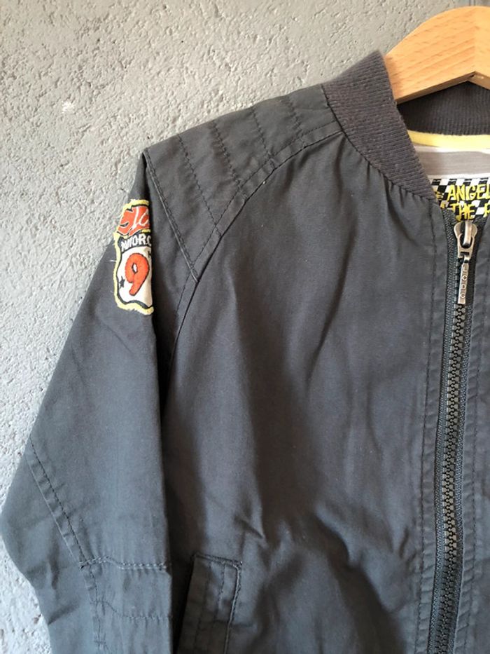 Veste légère LCDTP 4ans 🚗 - photo numéro 5