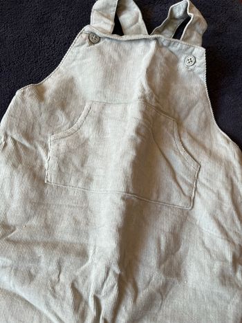 Combinaison verte bébé 