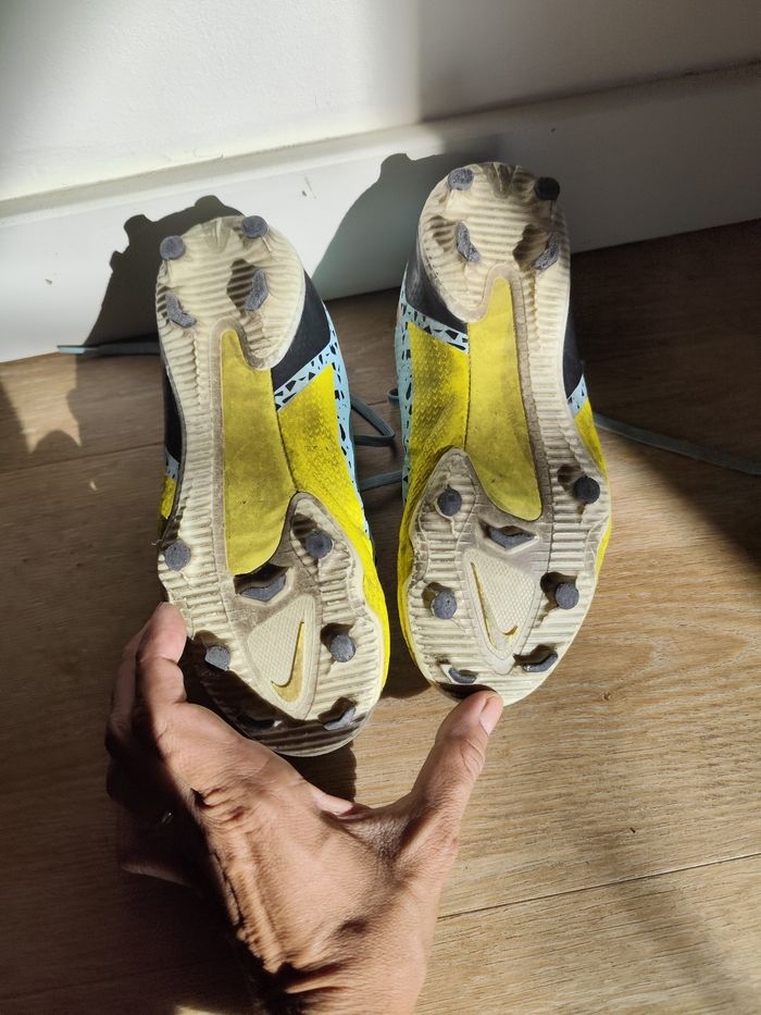 Chaussures de foot Nike - photo numéro 2