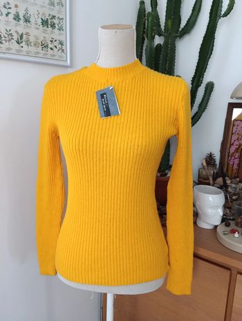 Pull chaussettes jaune côtelé vintage