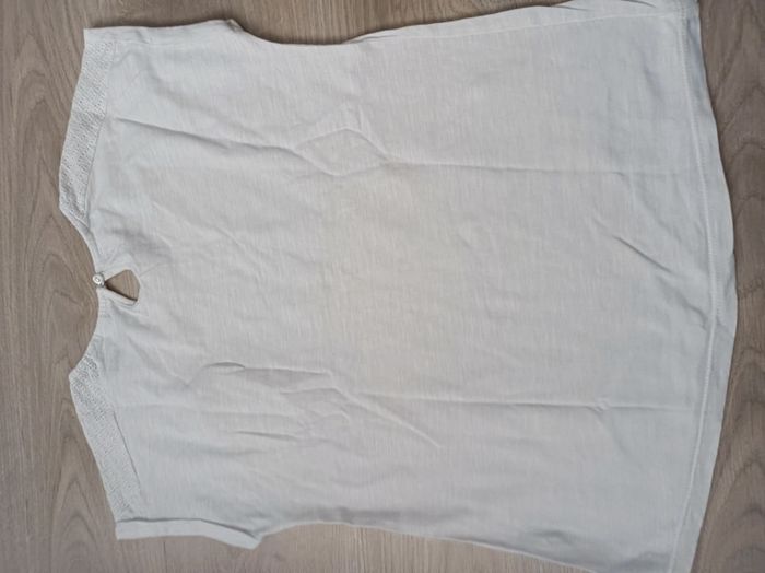 T-shirt blanc fille Okaïdi taille 12 ans en bon état - photo numéro 6