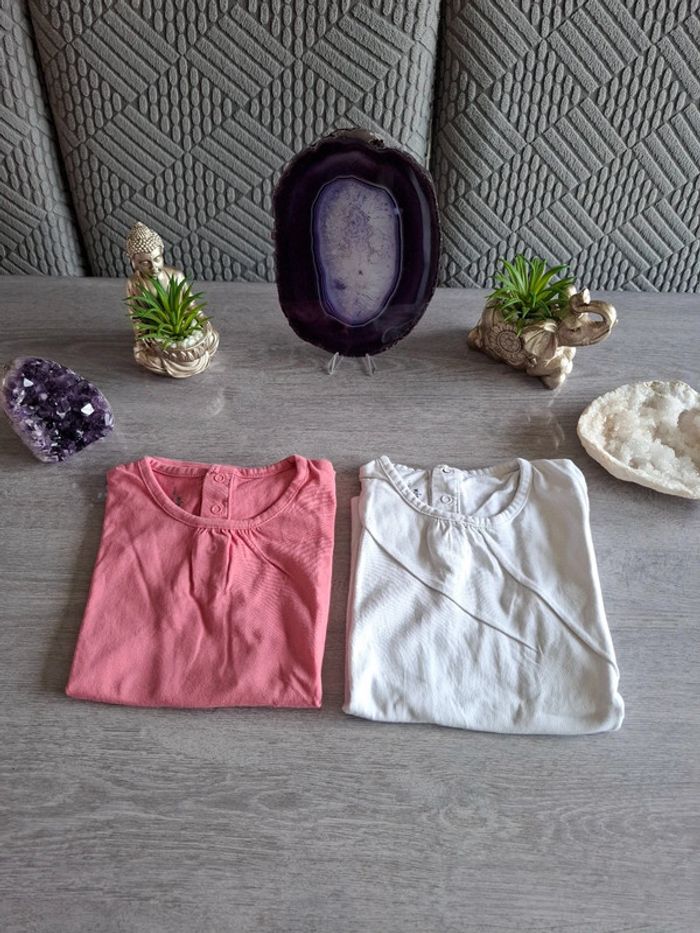 Lot 2 T-shirt 24 mois - photo numéro 4