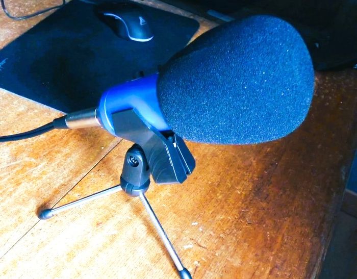 Microphone USB sur pied bureau informatique multimedia video neuf