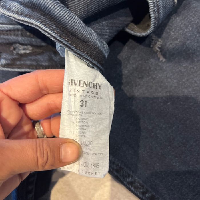 Jean coupe droite Guvenchy taille 31 us - photo numéro 7