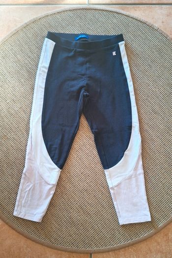 Legging de sport okaïdi en 6 ans