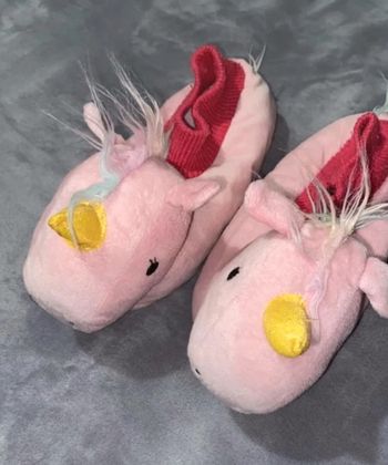 Chausson fille rose licorne taille 34-35