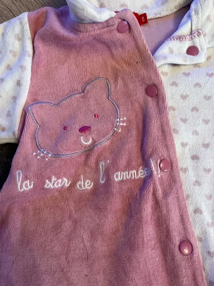 Lot pyjamas 6 mois - photo numéro 7