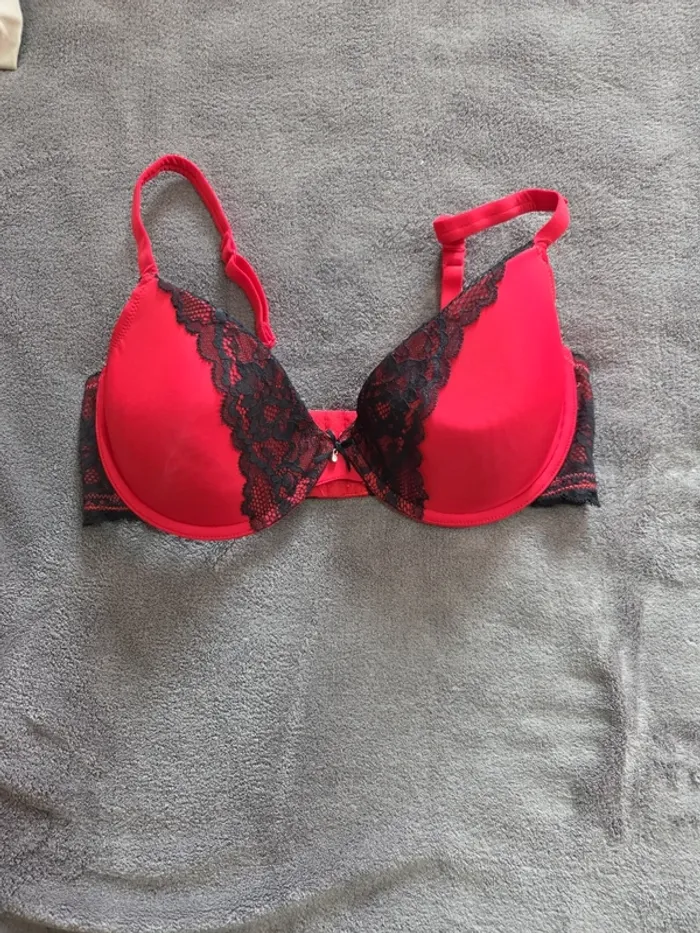 Soutien gorge 🌸 90D - photo numéro 2
