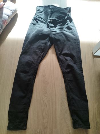 Pantalon grossesse