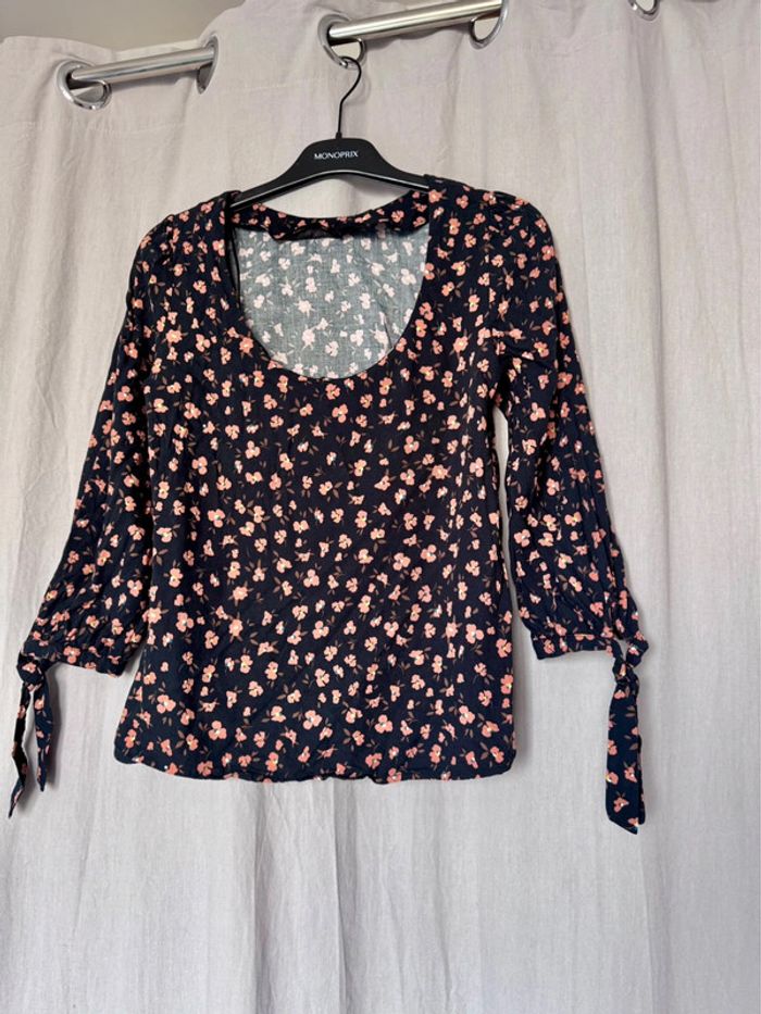 Blouse fleuri marque Etam taille S