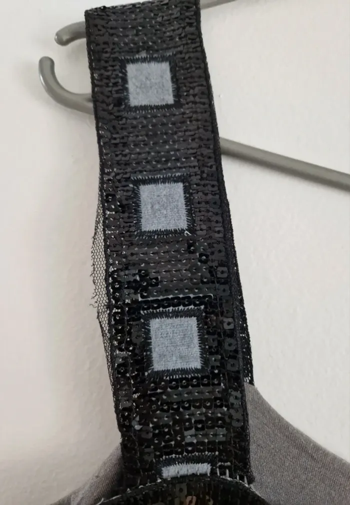 Robe grise - photo numéro 7