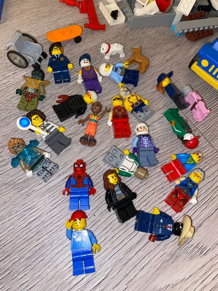 Gros lot playmobil + lego - photo numéro 2