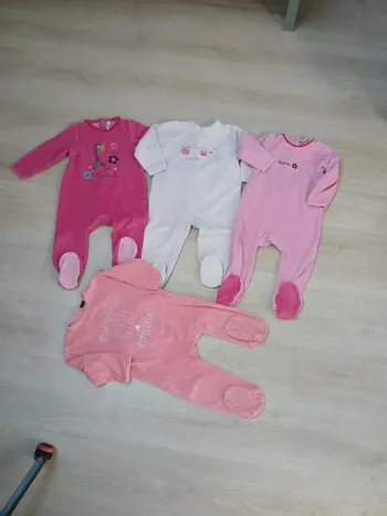 lot 4 pyjamas